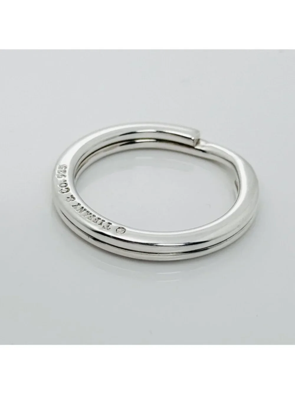 Tiffany & Co Key Ring in Sterling Silver Keyring Keychain